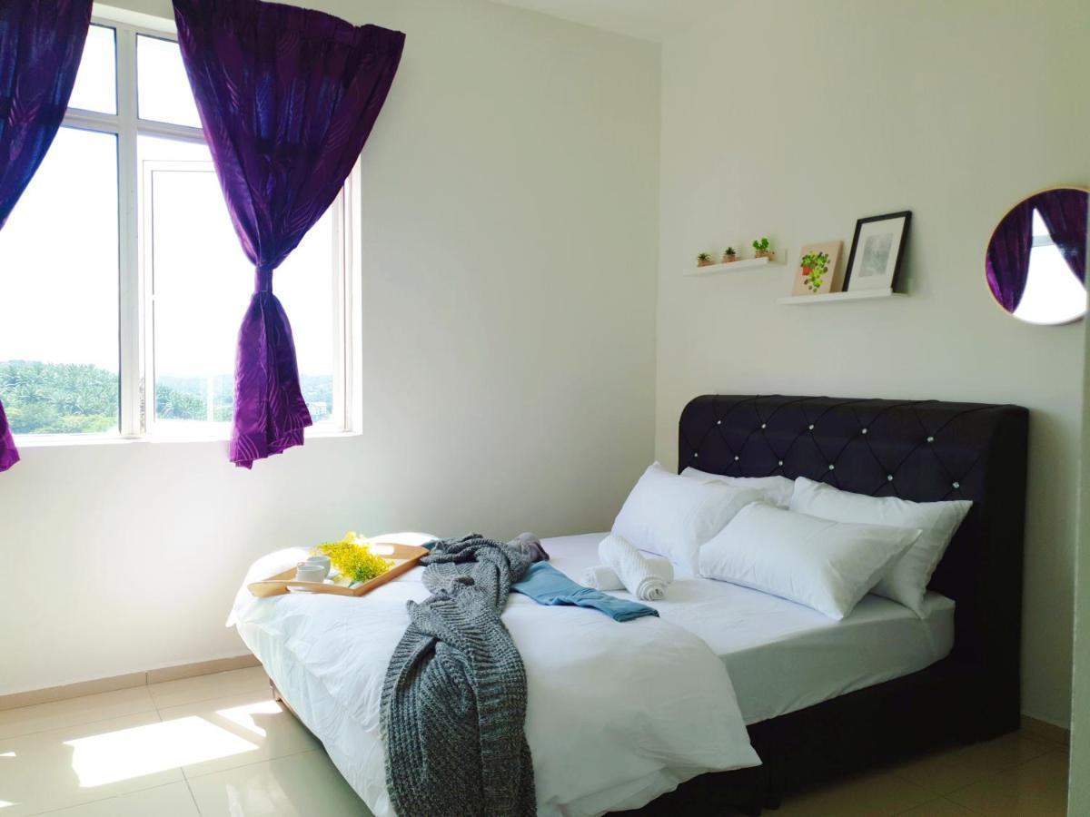 Klia Ehsan Residence Sepang Nilai Greenery 8 Pax Air-Con Exteriör bild