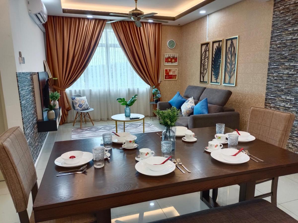 Klia Ehsan Residence Sepang Nilai Greenery 8 Pax Air-Con Exteriör bild