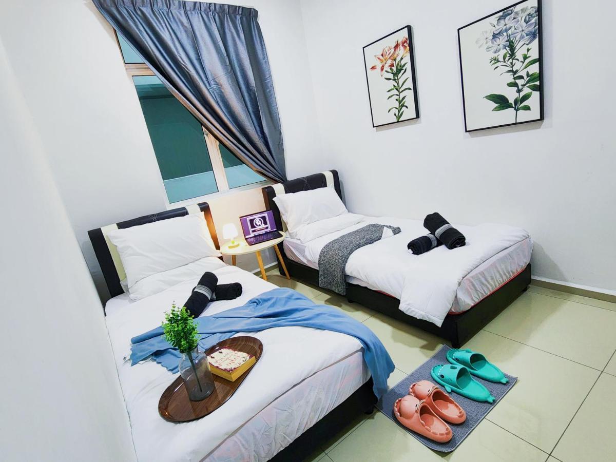 Klia Ehsan Residence Sepang Nilai Greenery 8 Pax Air-Con Exteriör bild