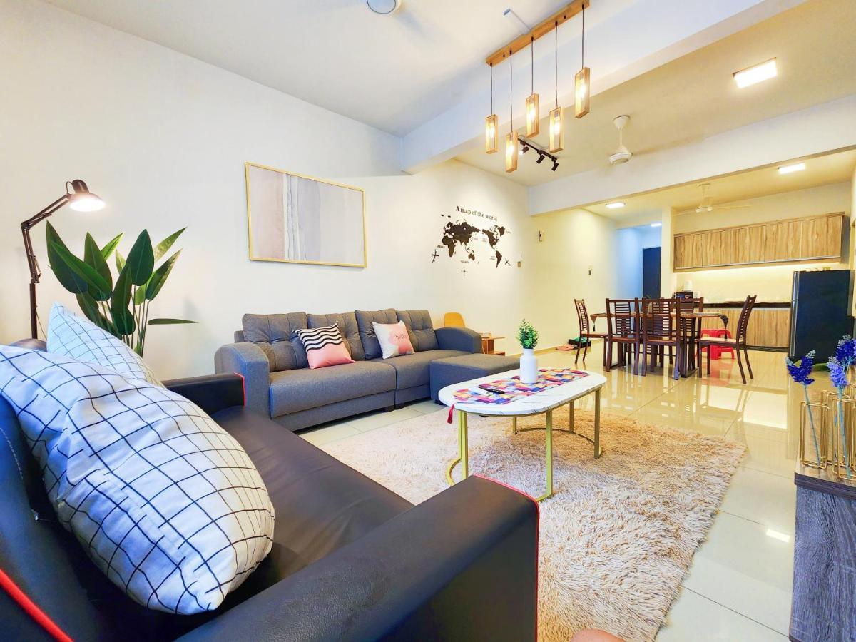 Klia Ehsan Residence Sepang Nilai Greenery 8 Pax Air-Con Exteriör bild